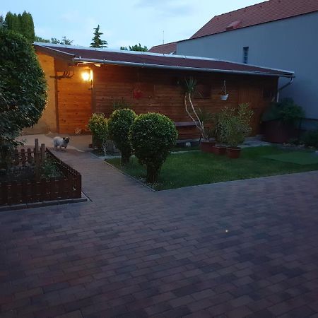 Renata Vendeghaz Hotel Eger Luaran gambar